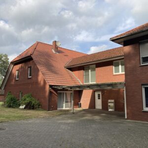 Hofstelle mit arrondierten Flächen im Raum Cloppenburg zu verkaufen!